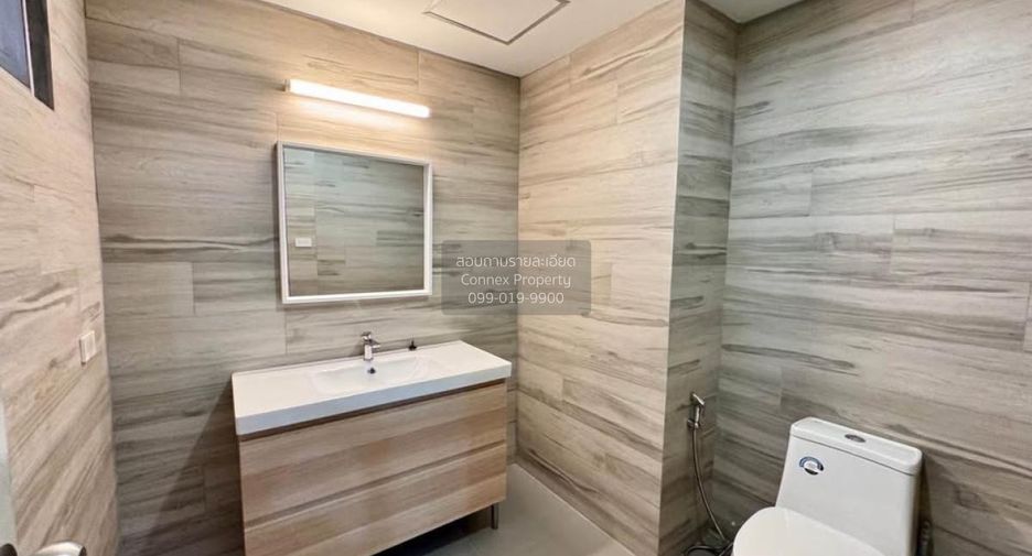 For rent 3 bedrooms condo in Watthana, Bangkok