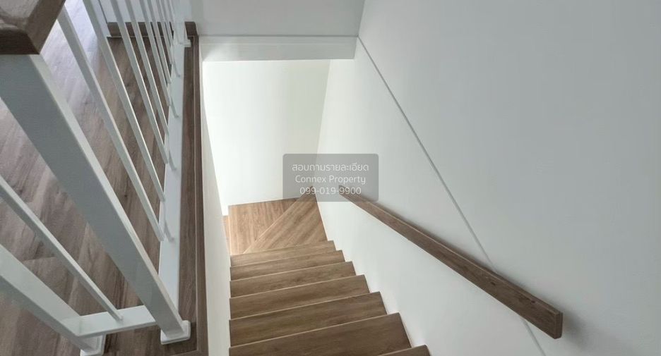 Reihenhaus zur Miete mit 3 Zimmer in Nong Khaem, Bangkok
