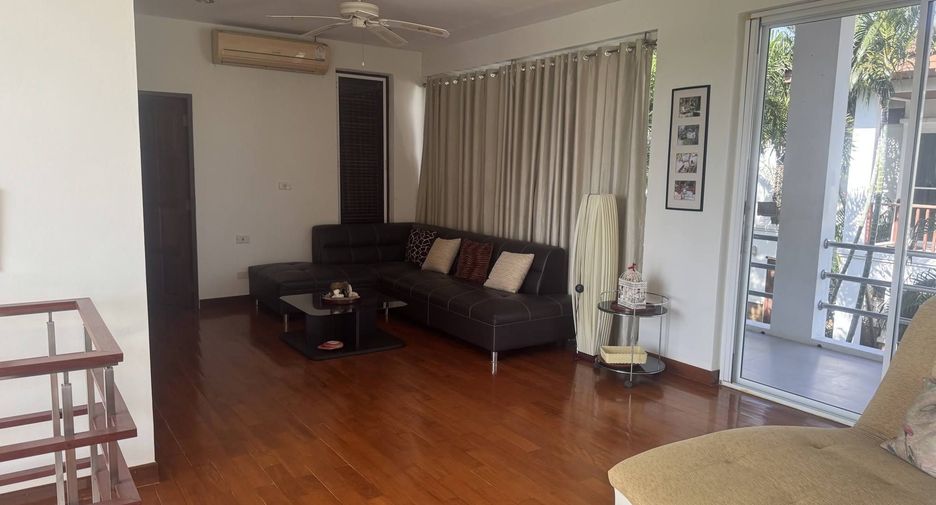 For rent 4 bedrooms villa in Hua Hin, Prachuap Khiri Khan