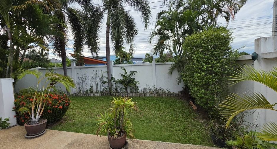 For rent 4 bedrooms villa in Hua Hin, Prachuap Khiri Khan