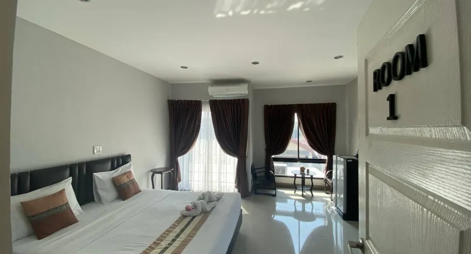 Casa adosada en venta de 6 habitaciones en Mae Sot, Tak