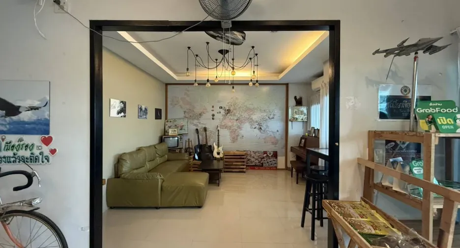 Casa adosada en venta de 6 habitaciones en Mae Sot, Tak