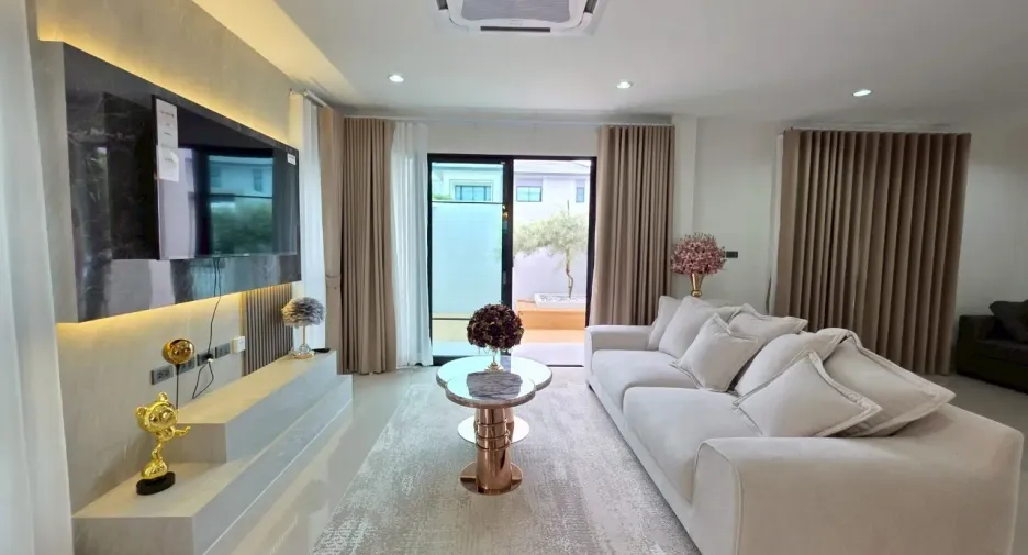 ให้เช่า 4 ห้องนอน บ้านเดี่ยว ใน บ้านฉาง, ระยอง