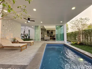 For sale 4 bedrooms house in Si Maha Phot, Prachin Buri