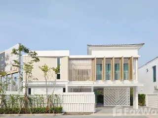 For sale 4 bedrooms house in Si Maha Phot, Prachin Buri