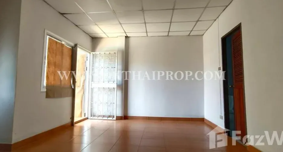 À vendre 2 chambres maison de ville à Bang Bua Thong, Nonthaburi