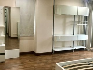 Продажа 2 спальни кондо в Хуаи Кхщанг, Бангкок