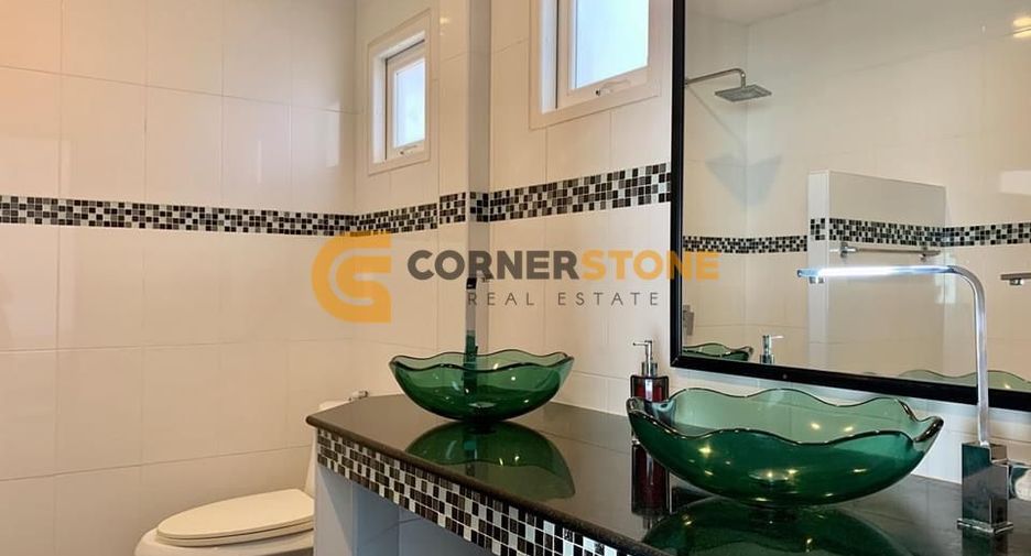 For rent and for sale 3 bedrooms house in Bang Lamung, Chonburi