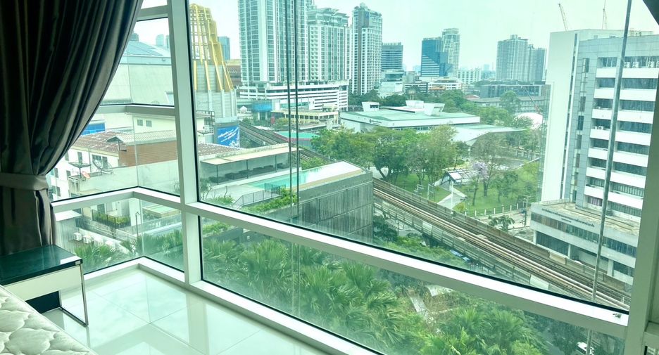 ให้เช่า 3 ห้องนอน คอนโด ใน คลองเตย, กรุงเทพฯ