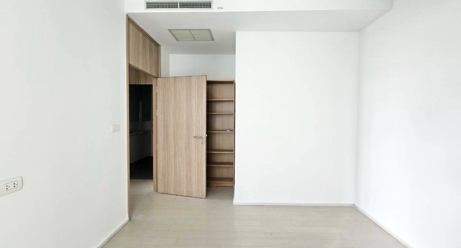 Condo en alquiler de 2 habitaciones en Pathum Wan, Bangkok