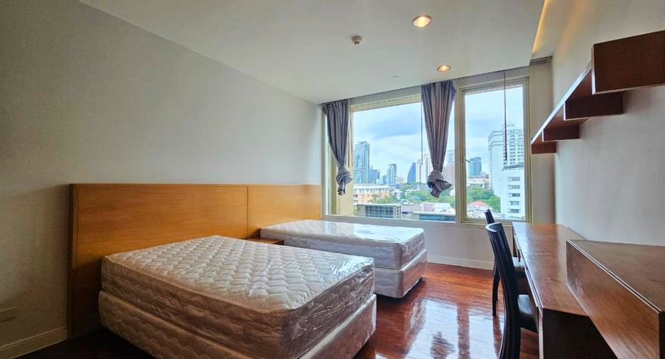 Wohnung zur Miete mit 3 Zimmer in Watthana, Bangkok