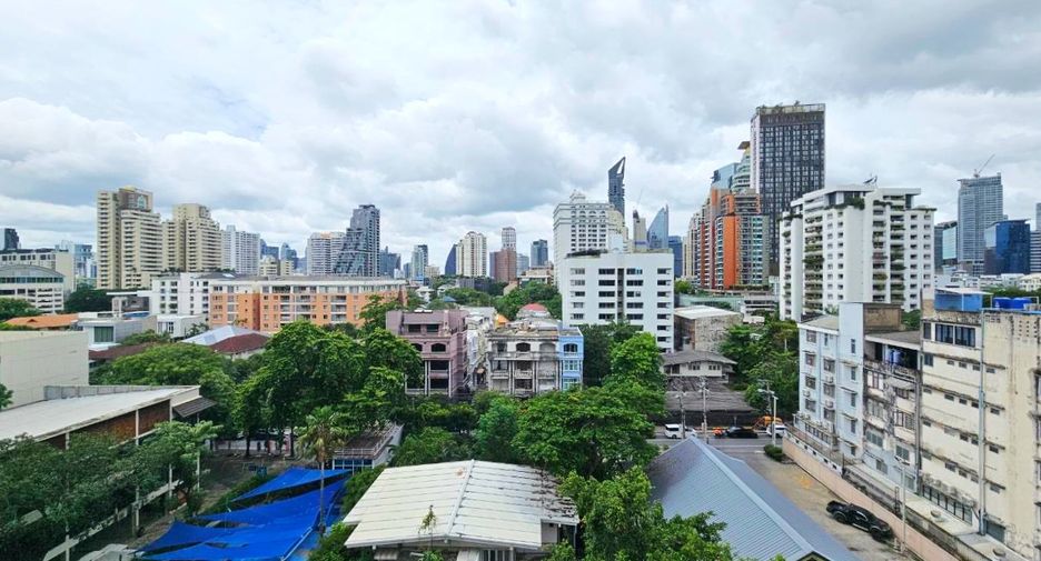Wohnung zur Miete mit 3 Zimmer in Watthana, Bangkok