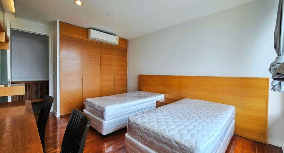 Wohnung zur Miete mit 3 Zimmer in Watthana, Bangkok