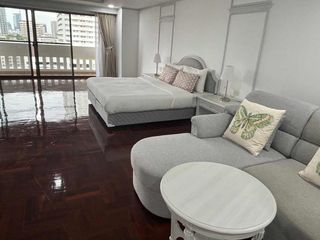 Wohnung zur Miete mit 3 Zimmer in Watthana, Bangkok