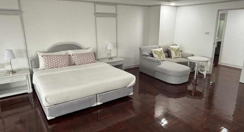 Wohnung zur Miete mit 3 Zimmer in Watthana, Bangkok