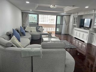Wohnung zur Miete mit 3 Zimmer in Watthana, Bangkok