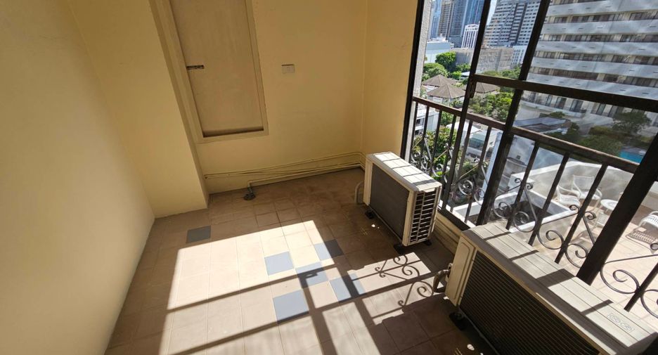 Wohnung zur Miete mit 3 Zimmer in Watthana, Bangkok