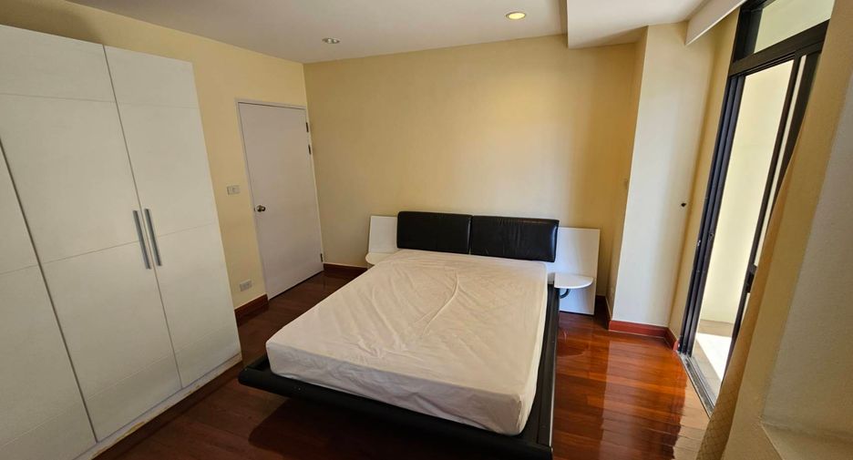Wohnung zur Miete mit 3 Zimmer in Watthana, Bangkok