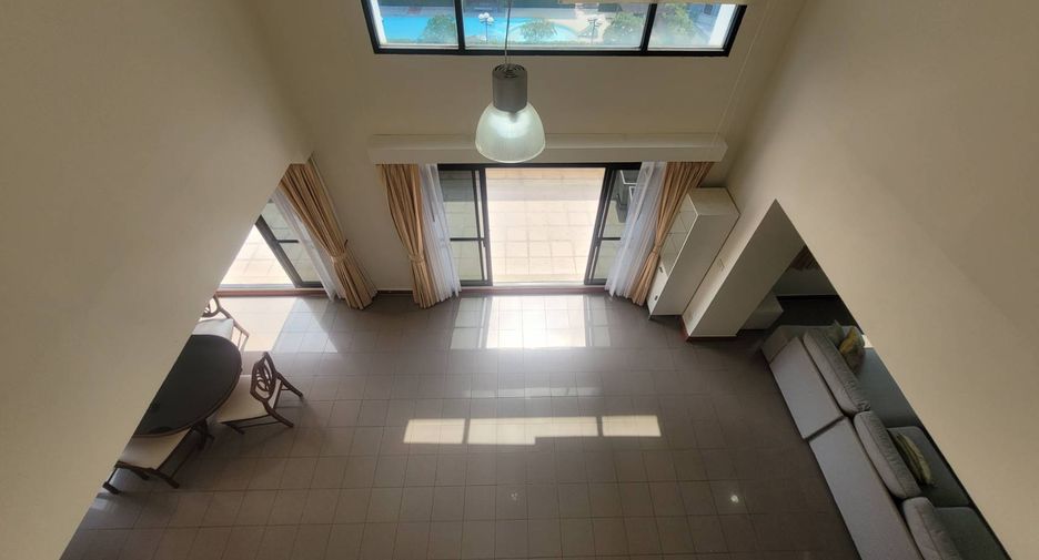 Wohnung zur Miete mit 3 Zimmer in Watthana, Bangkok