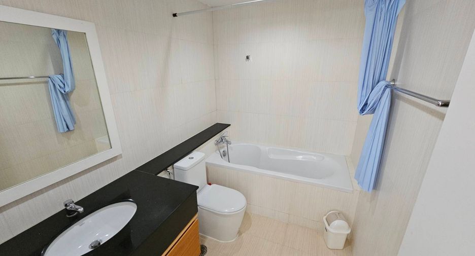 Wohnung zur Miete mit 3 Zimmer in Watthana, Bangkok