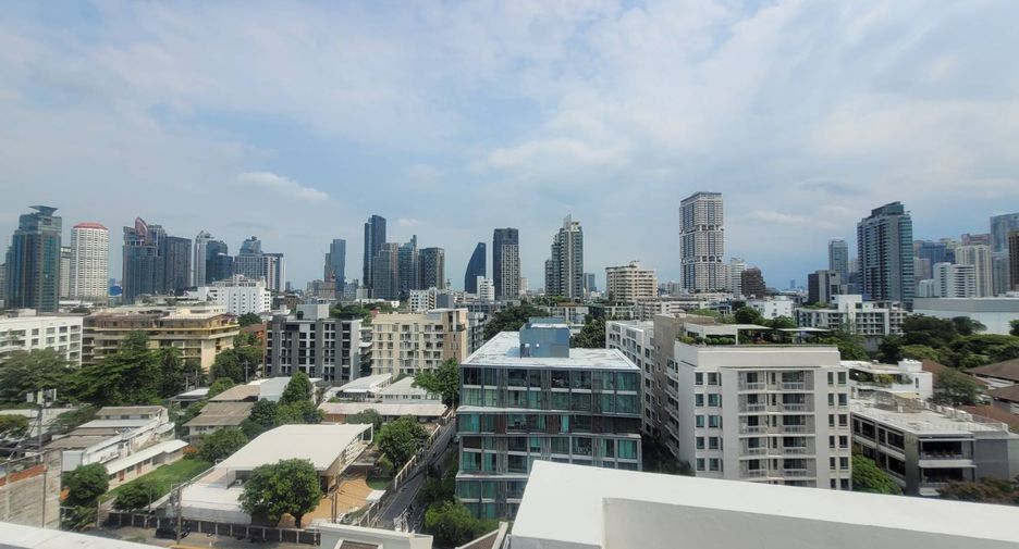 Wohnung zur Miete mit 3 Zimmer in Watthana, Bangkok