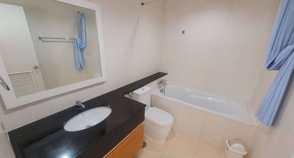 Wohnung zur Miete mit 3 Zimmer in Watthana, Bangkok