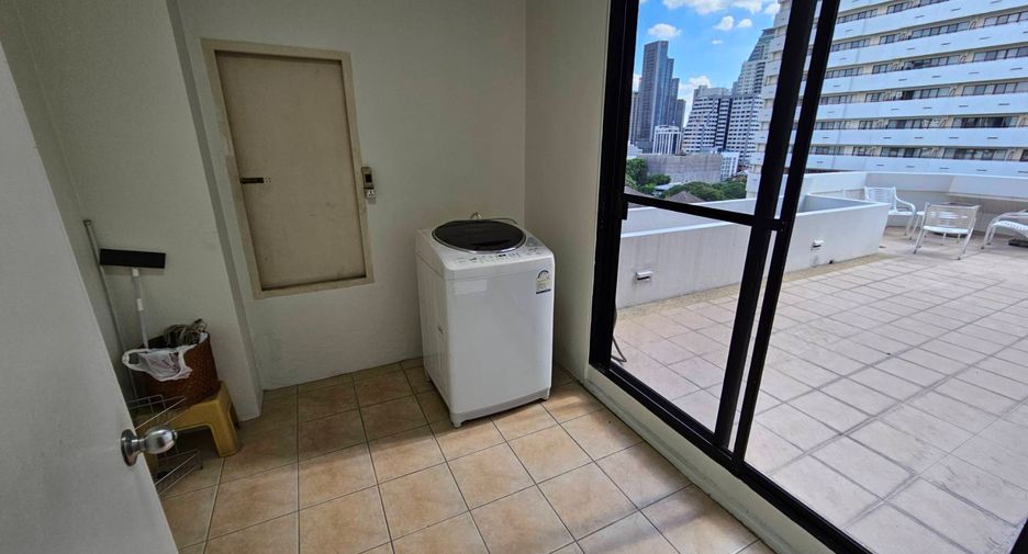 Wohnung zur Miete mit 3 Zimmer in Watthana, Bangkok