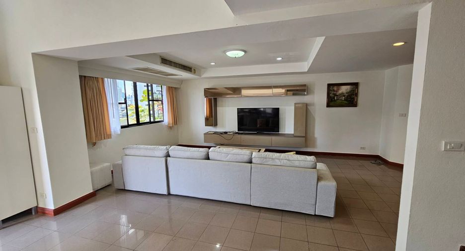 Wohnung zur Miete mit 3 Zimmer in Watthana, Bangkok
