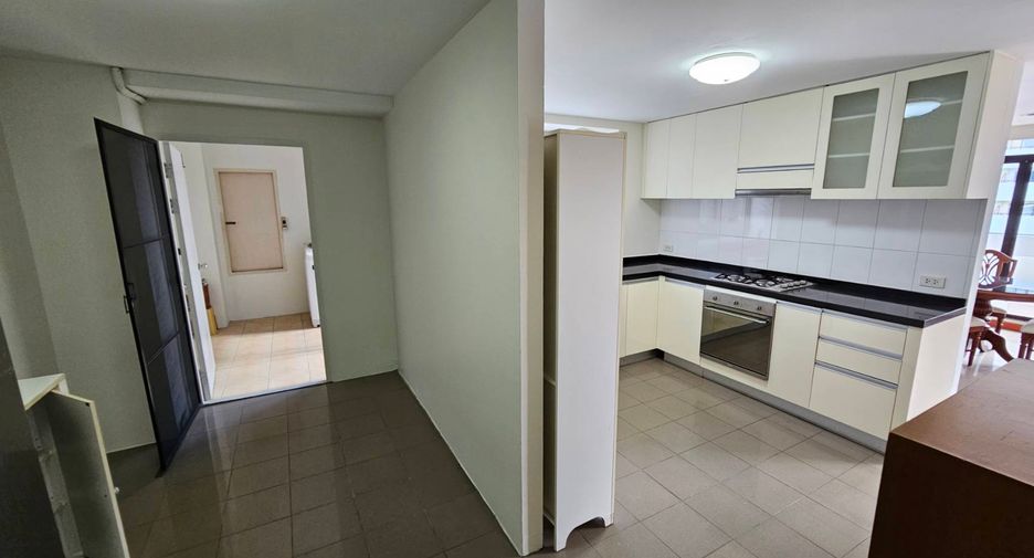 Wohnung zur Miete mit 3 Zimmer in Watthana, Bangkok