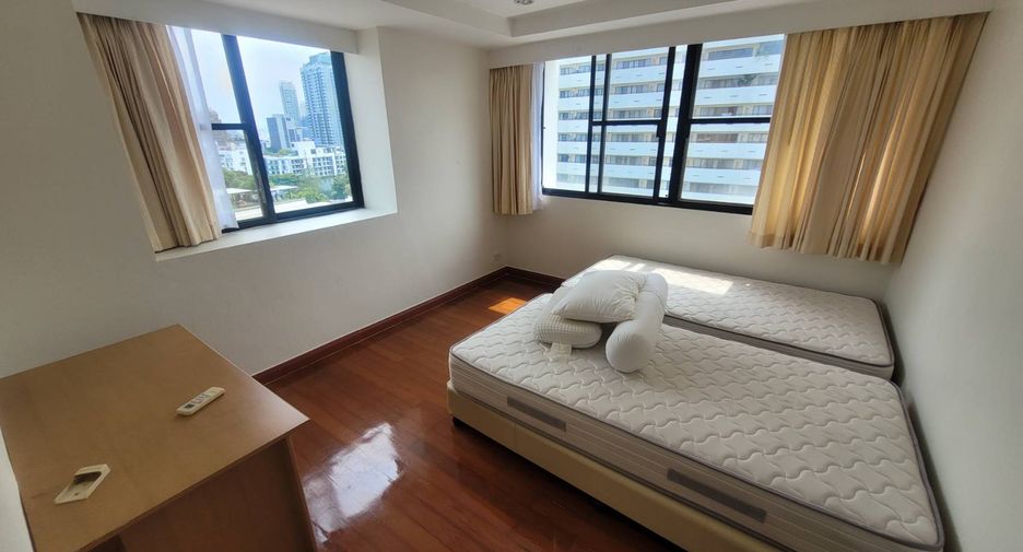 Wohnung zur Miete mit 3 Zimmer in Watthana, Bangkok