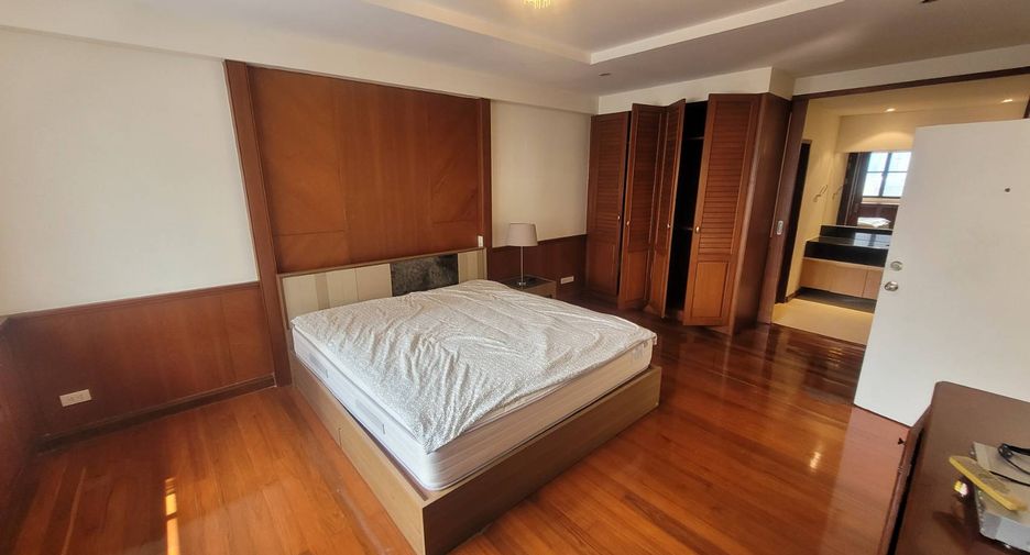 Wohnung zur Miete mit 3 Zimmer in Watthana, Bangkok