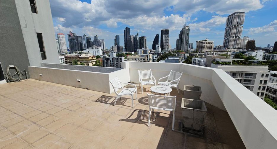 Wohnung zur Miete mit 3 Zimmer in Watthana, Bangkok