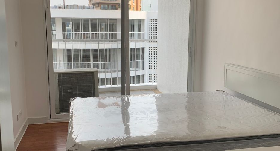 Wohnung zur Miete mit 3 Zimmer in Watthana, Bangkok