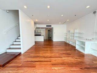Wohnung zur Miete mit 3 Zimmer in Watthana, Bangkok