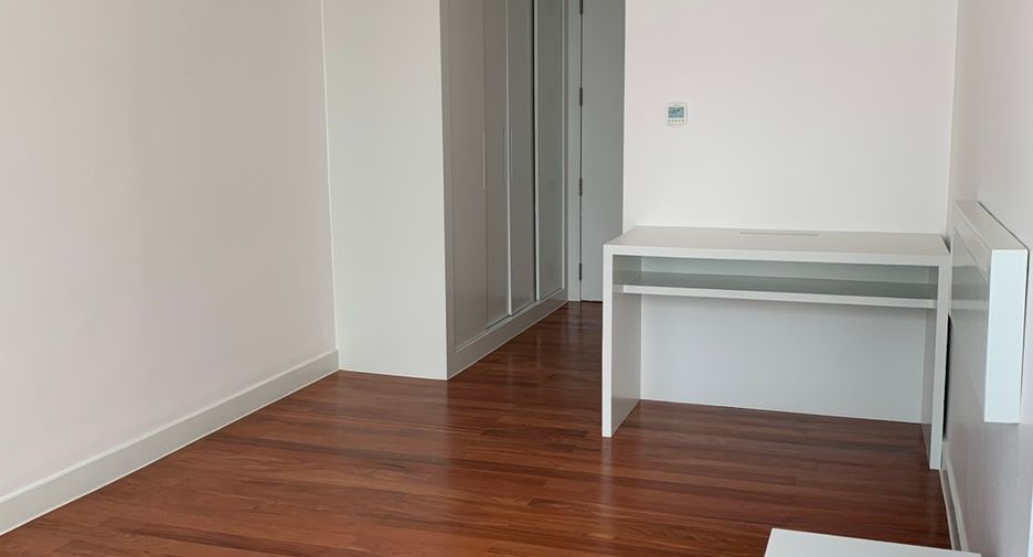 Wohnung zur Miete mit 3 Zimmer in Watthana, Bangkok