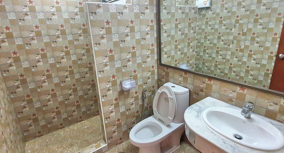 Аренда 2 спальни кондо в Кхлонг Тоеи, Бангкок