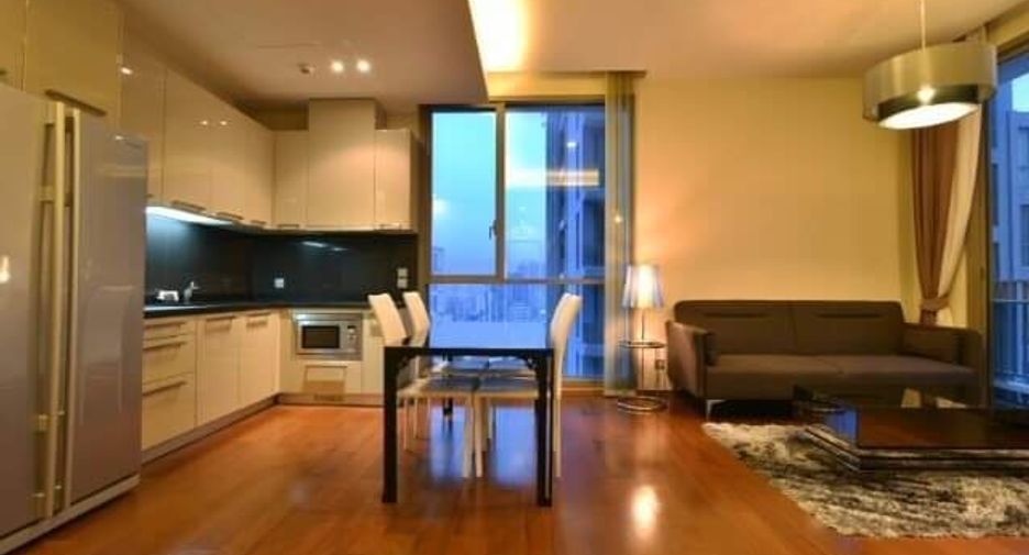 For rent 2 bedrooms condo in Watthana, Bangkok