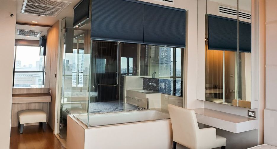 Wohnung zur Miete mit 2 Zimmer in Sathon, Bangkok