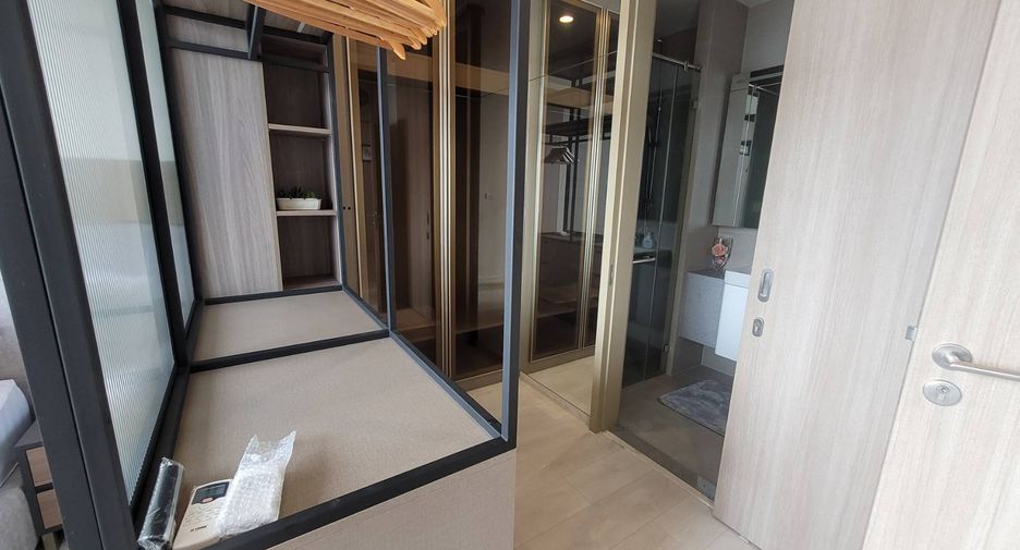 Condo en alquiler de 1 habitaciones en Pathum Wan, Bangkok