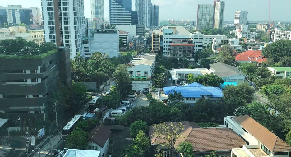 出租 2 卧室 公寓 在 Khlong Toei, 曼谷