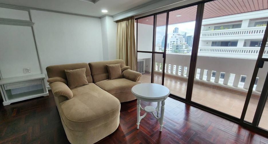 Wohnung zur Miete mit 3 Zimmer in Watthana, Bangkok