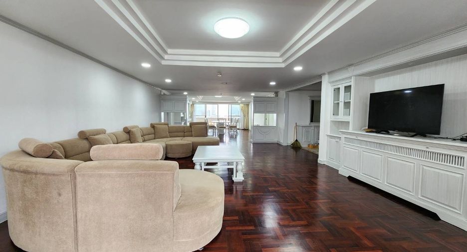 Wohnung zur Miete mit 3 Zimmer in Watthana, Bangkok