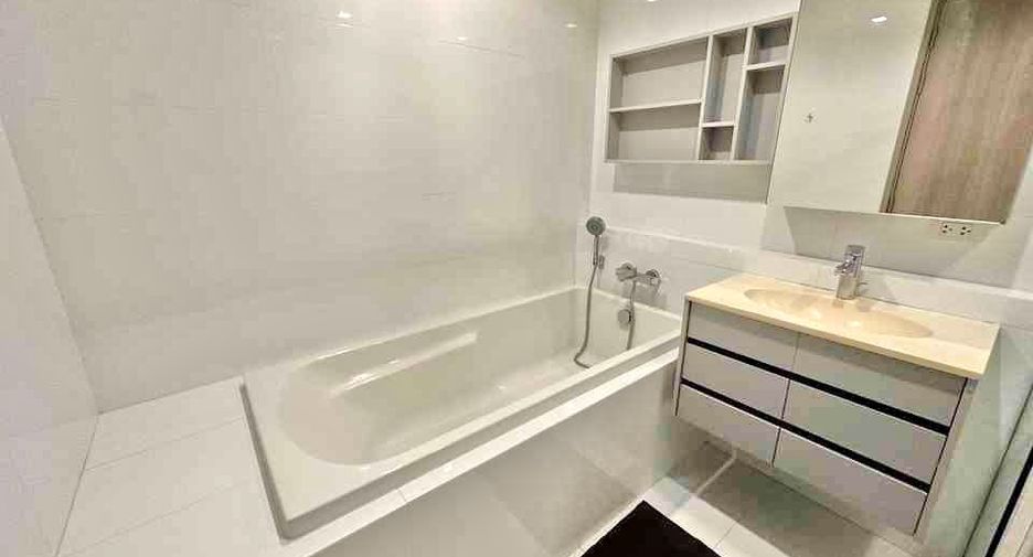À louer 1 chambre condo à Watthana, Bangkok