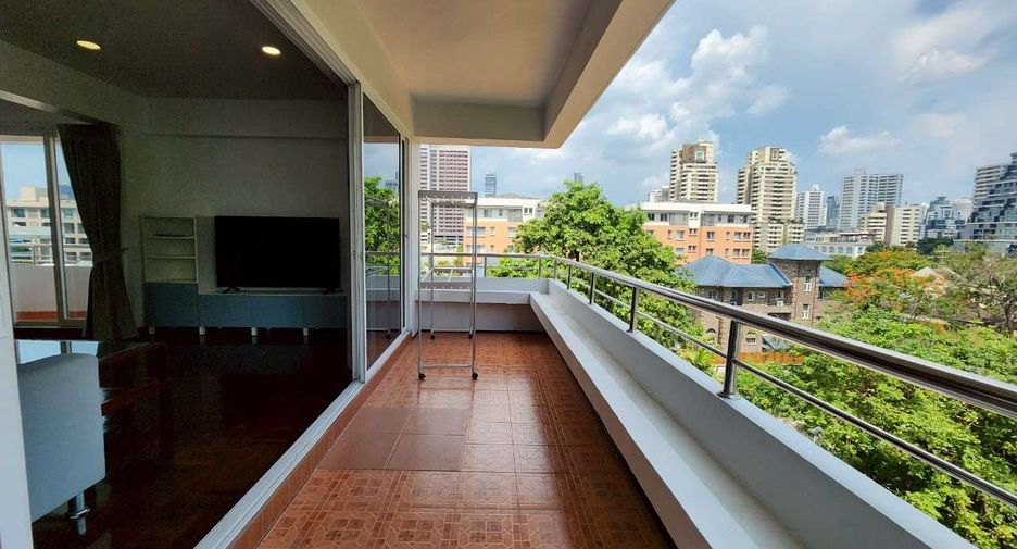 Wohnung zur Miete mit 3 Zimmer in Watthana, Bangkok