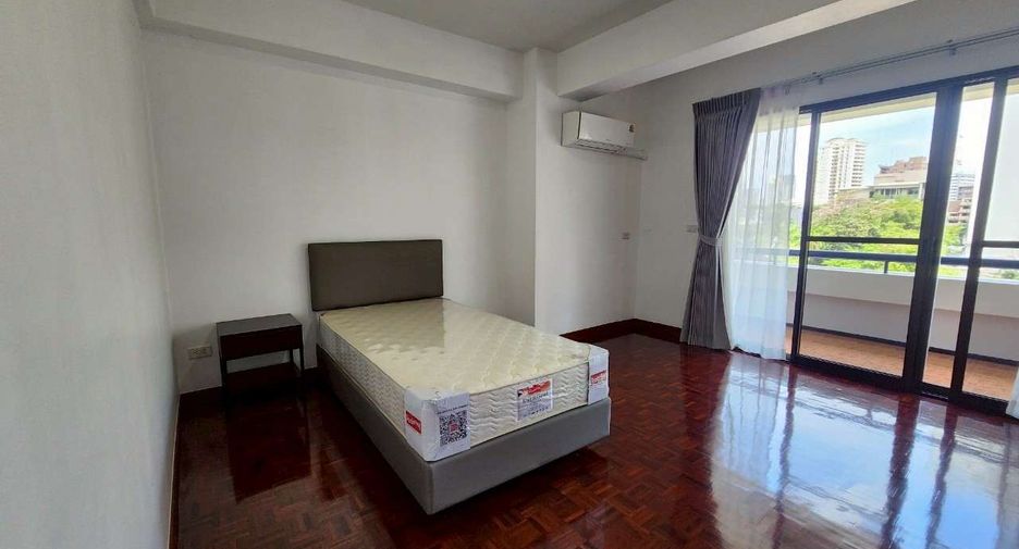 Wohnung zur Miete mit 3 Zimmer in Watthana, Bangkok