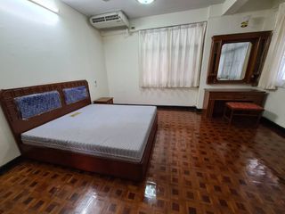 Wohnung zur Miete mit 3 Zimmer in Watthana, Bangkok