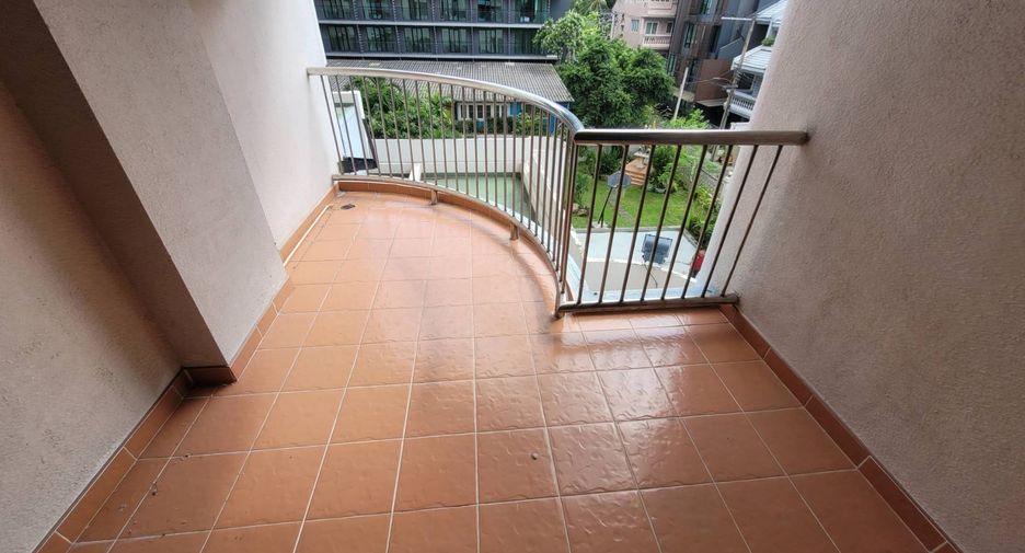Wohnung zur Miete mit 3 Zimmer in Watthana, Bangkok