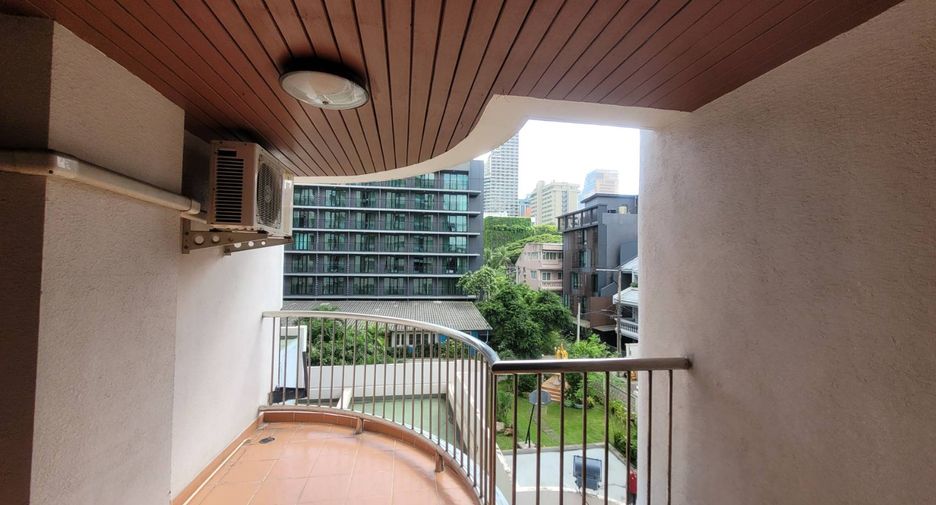 Wohnung zur Miete mit 3 Zimmer in Watthana, Bangkok