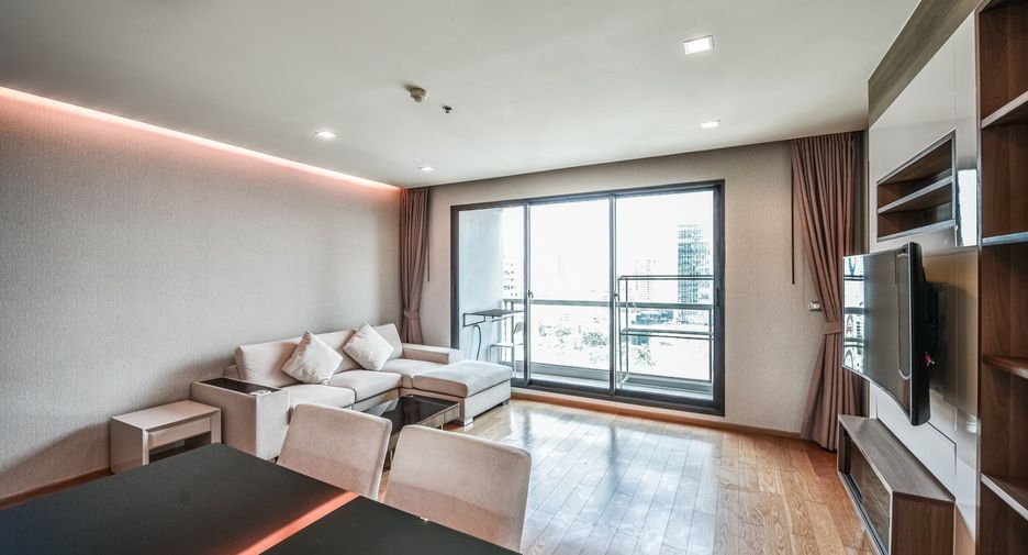 For rent 2 bedrooms condo in Sathon, Bangkok