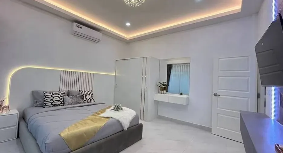 For rent 3 bedrooms villa in Bang Lamung, Chonburi